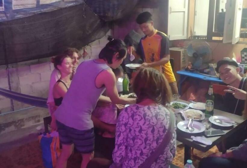 旅馆 Mae Sot Commune