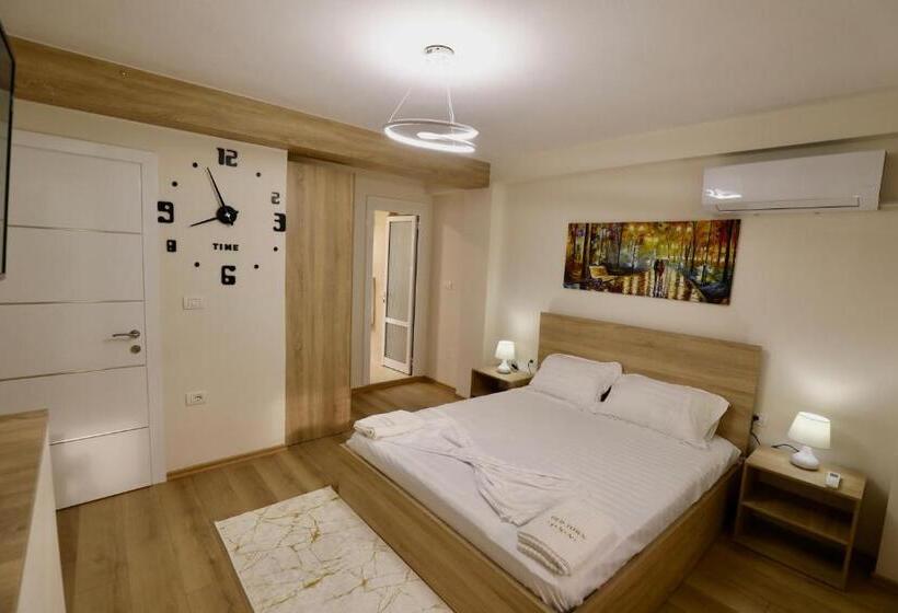 הוסטל Old Town Inn