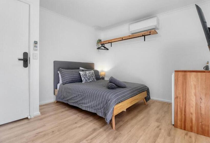 هاستل Recharge In Waurn Ponds