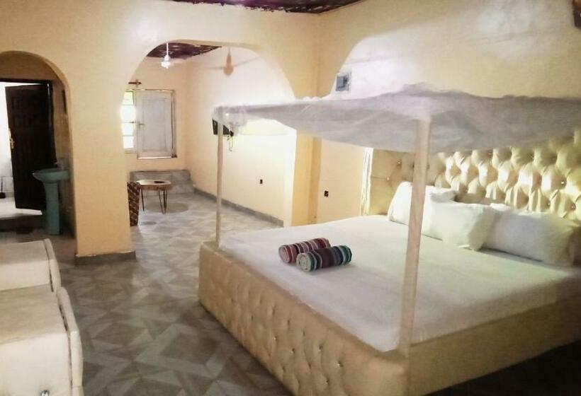 مبيت وإفطار Baba Lao