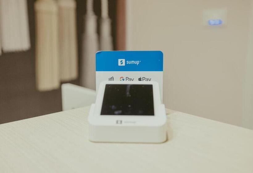 مبيت وإفطار Brettia Guest Rooms