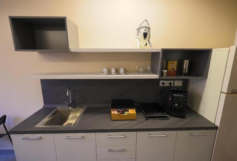 مبيت وإفطار Brettia Guest Rooms