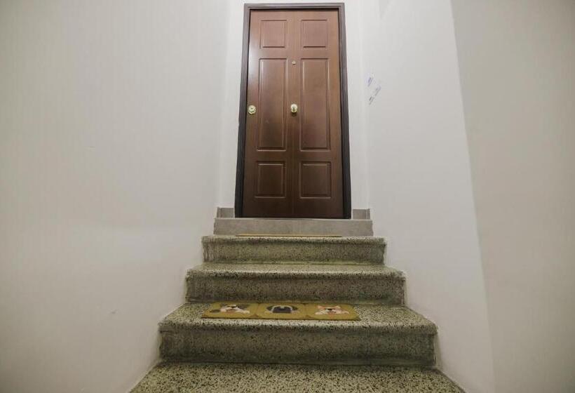 مبيت وإفطار Brettia Guest Rooms