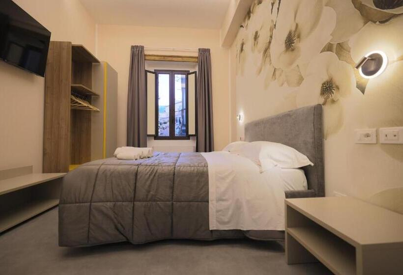 مبيت وإفطار Brettia Guest Rooms