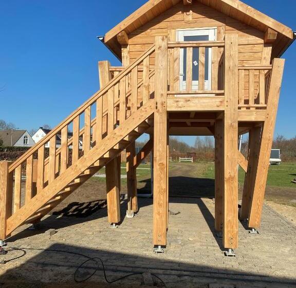 تختخواب و صبحانه Hoogte Huisje Tirol