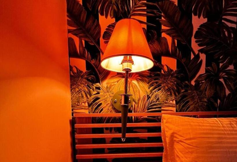 تختخواب و صبحانه Nayada Otel Spa