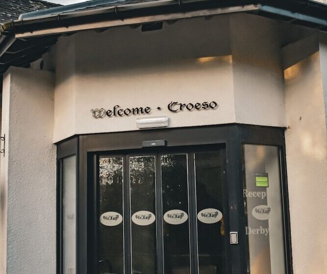 住宿加早餐  Plas Dolguog