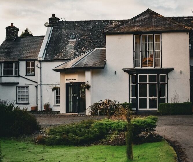 住宿加早餐  Plas Dolguog