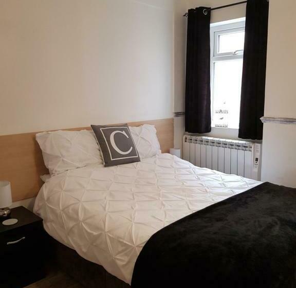 ベッドアンドブレックファースト The Cedars