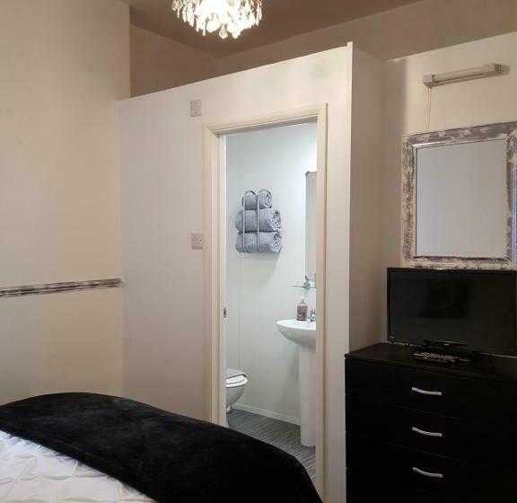 住宿加早餐 The Cedars