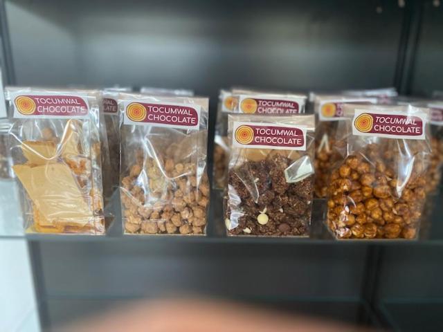 مبيت وإفطار Tocumwal Chocolate School
