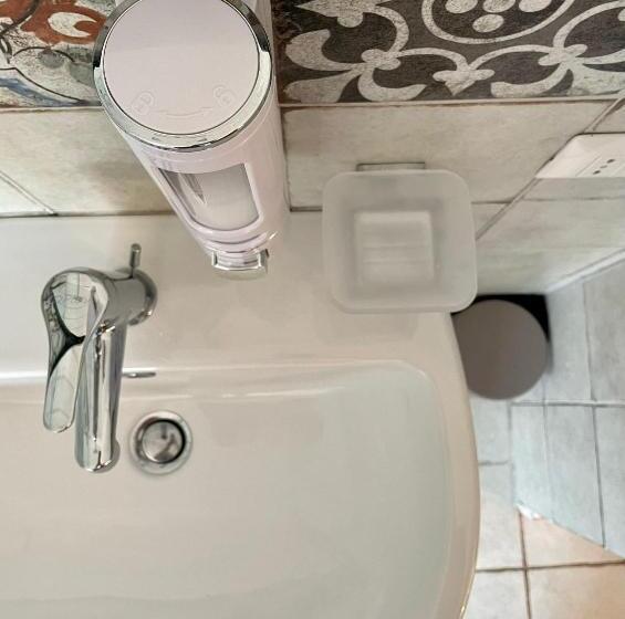 مبيت وإفطار Villa Maria Elena