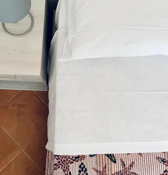 مبيت وإفطار Villa Maria Elena