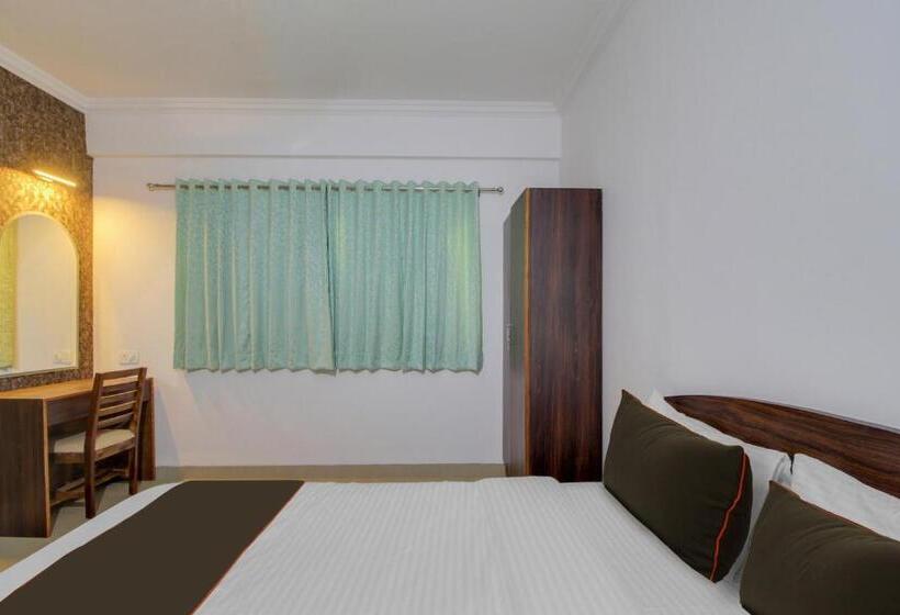 Fabhotel Springs