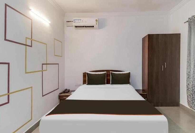 Fabhotel Springs