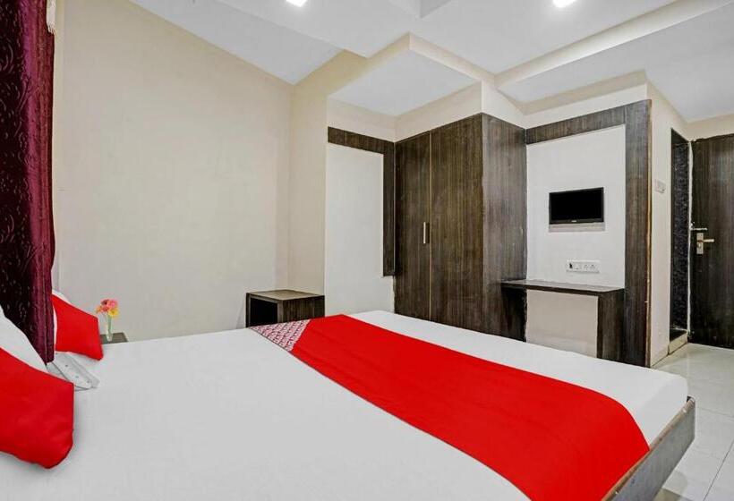 Flagship Hotel New Punjab Lodging