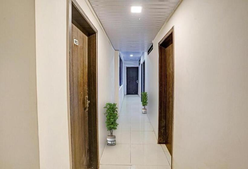 Flagship Hotel New Punjab Lodging