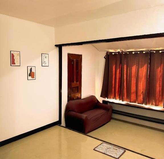 تختخواب و صبحانه Flo Island Home