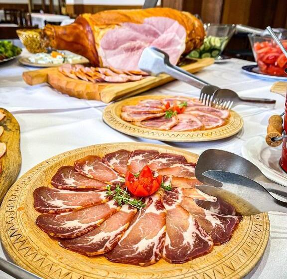 هاستل Penzión Sova