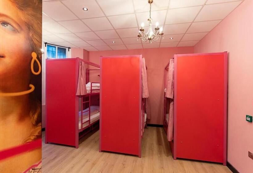 Hostelle   Women Only Hostel London