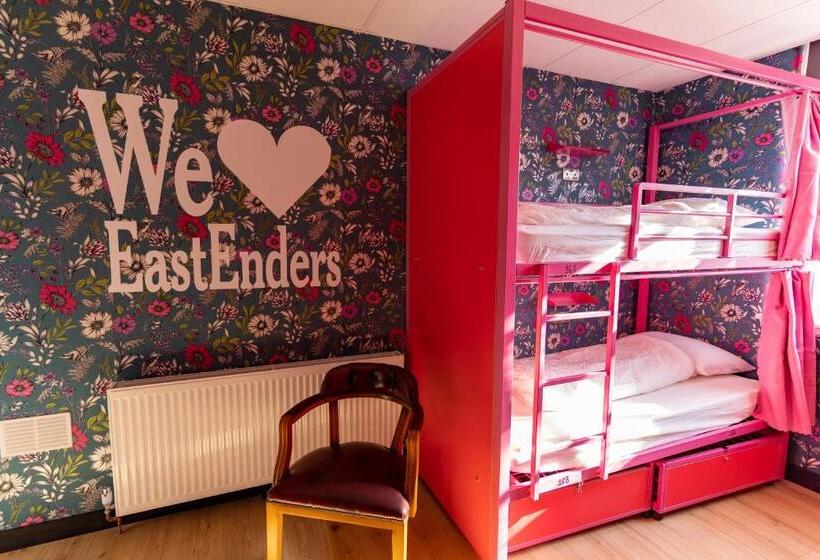 Hostelle   Women Only Hostel London
