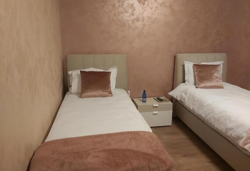 Hotel хотел милениум