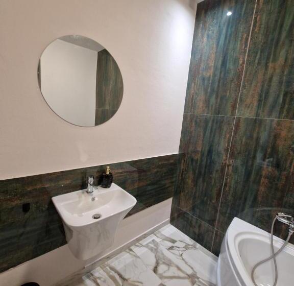 ホテル Art S Luxury Boutique