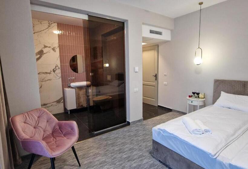 ホテル Art S Luxury Boutique