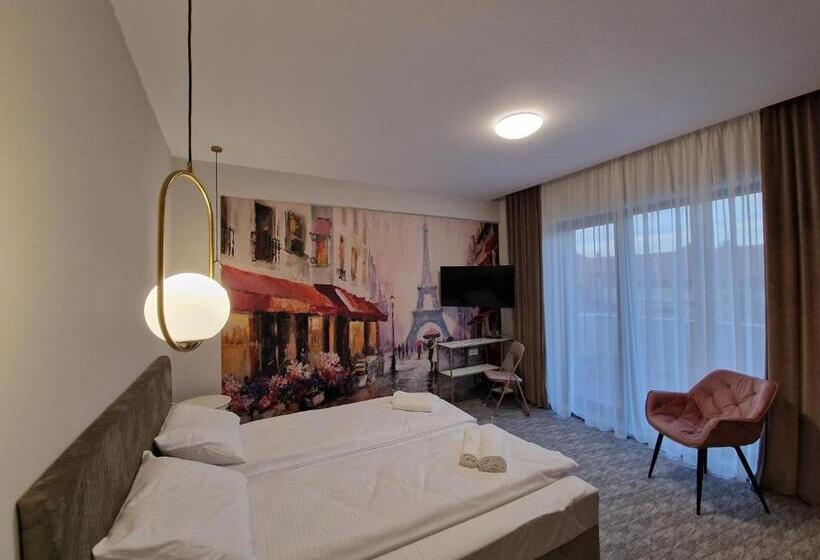 ホテル Art S Luxury Boutique