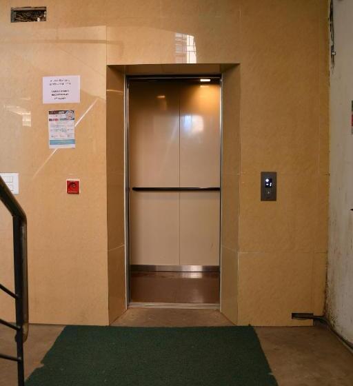 Отель Bairav Grand Madurai