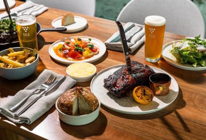 Отель Beresford Estate