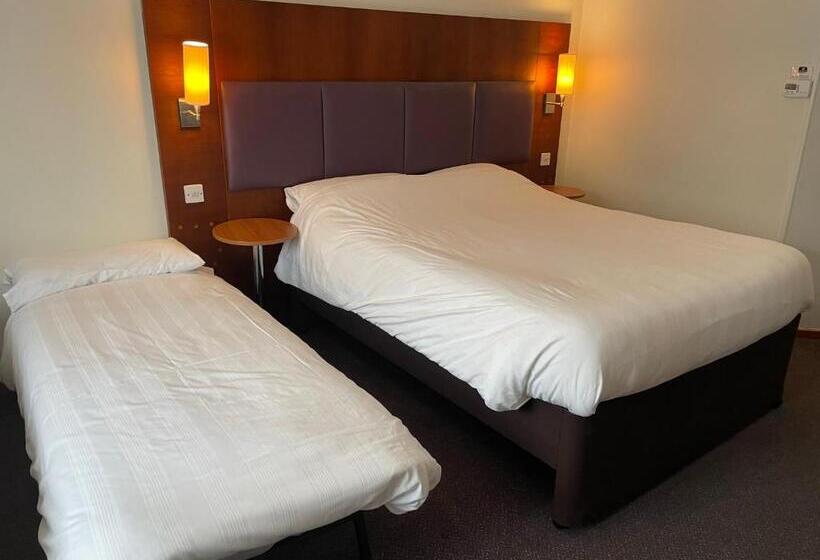 Отель Cat & Lion Country Pub And