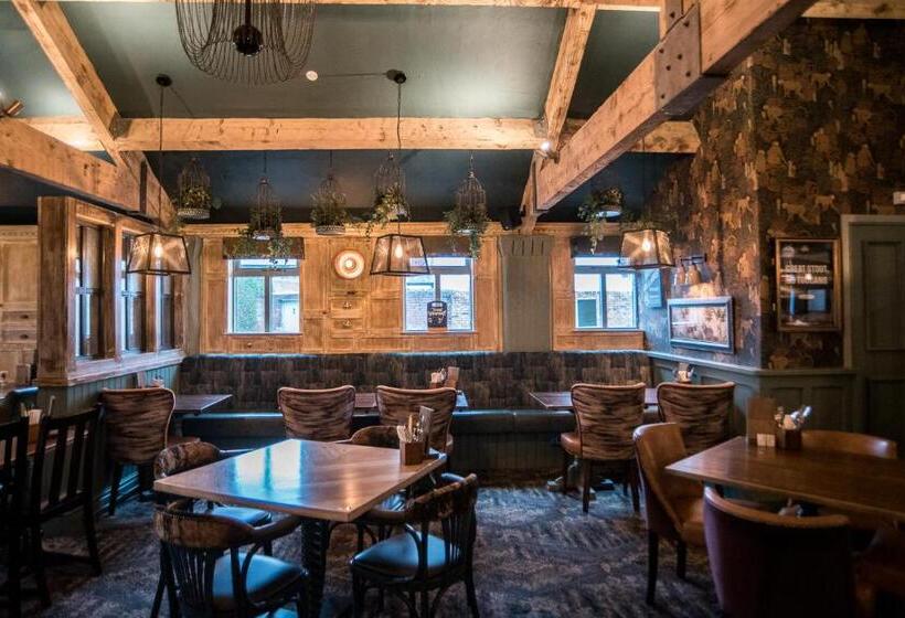 Отель Cat & Lion Country Pub And