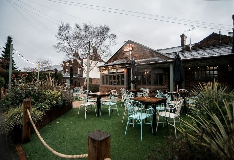 Отель Cat & Lion Country Pub And