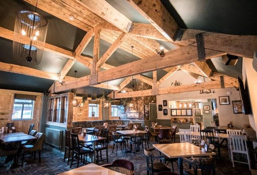 Отель Cat & Lion Country Pub And