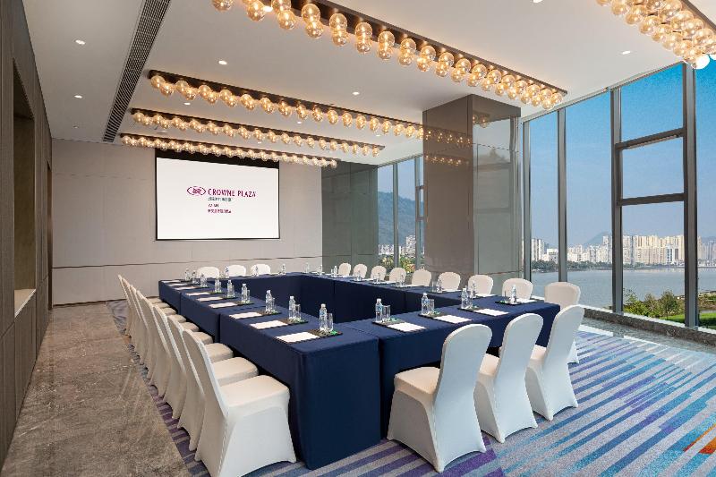 בית מלון כפרי Crowne Plaza Ya An