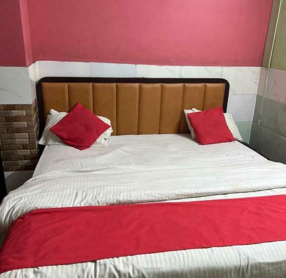 בית מלון כפרי Dkr Regency