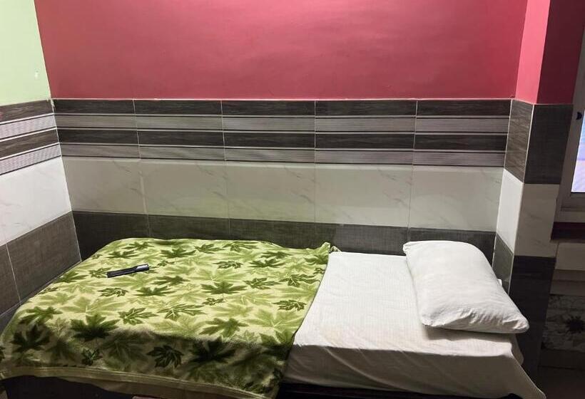 Отель Dkr Regency