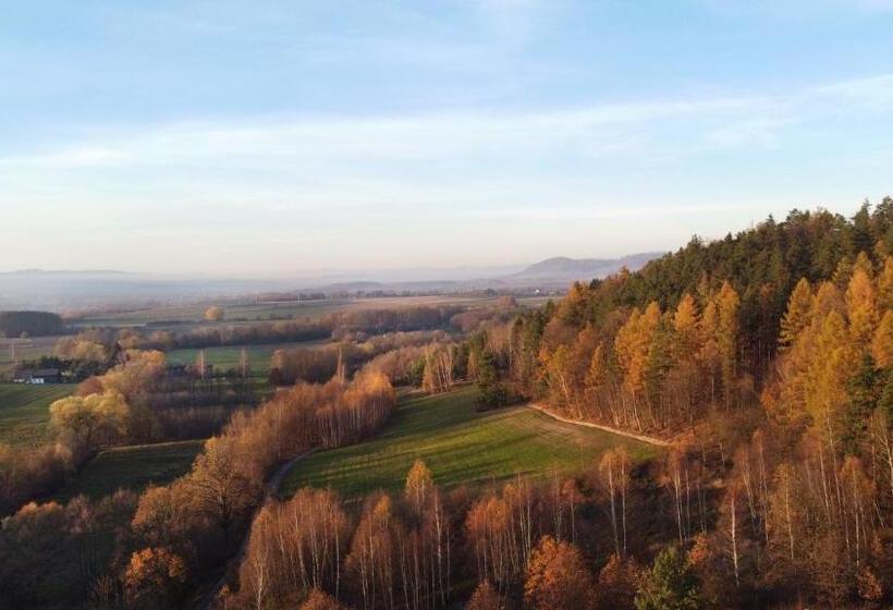 בית מלון כפרי Dom Całoroczny Sudeckie Wzgórze