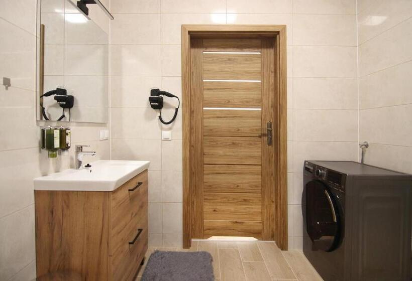 בית מלון כפרי Dom Całoroczny Sudeckie Wzgórze