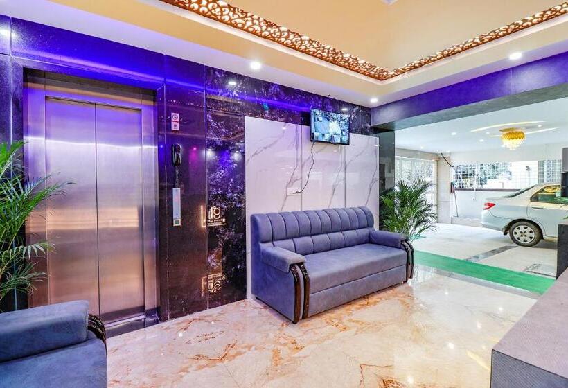 Fabhotel Green Park Residency Nr Manipal Hospital