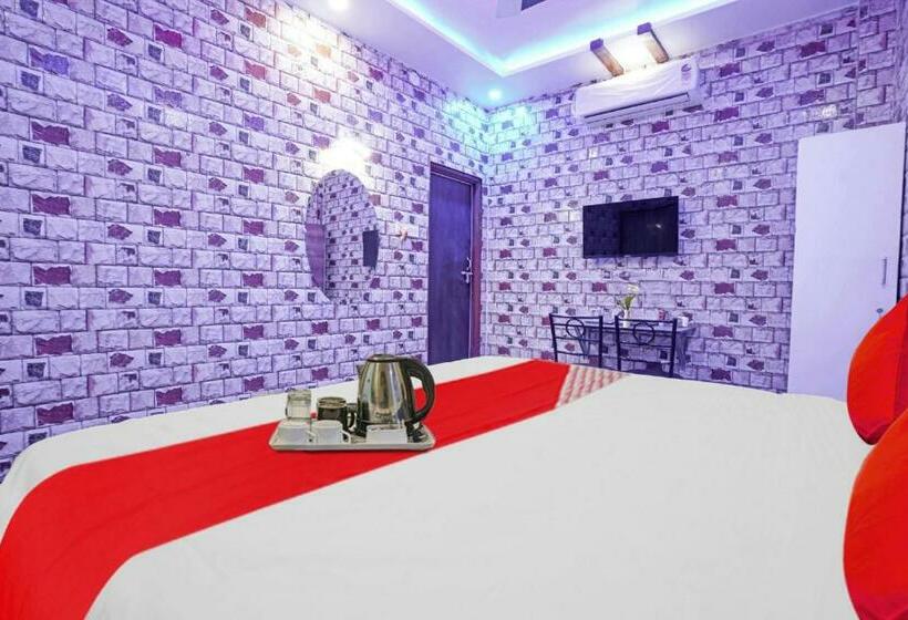 בית מלון כפרי Flagship Lemon Tree Inn