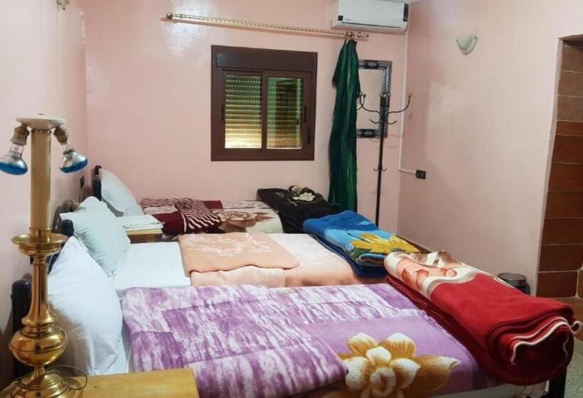 هتل Hôtel Restaurant Bougafer