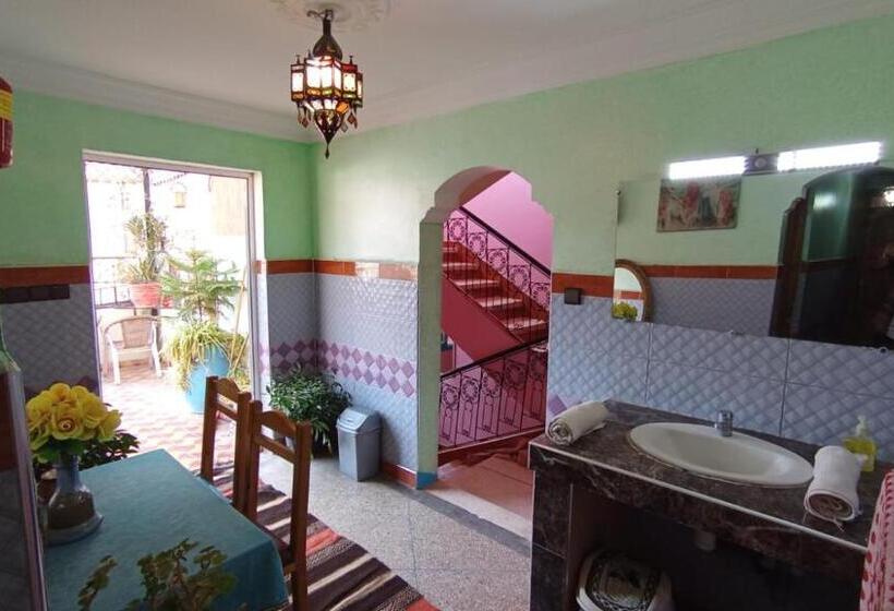 هتل Hôtel Restaurant Bougafer