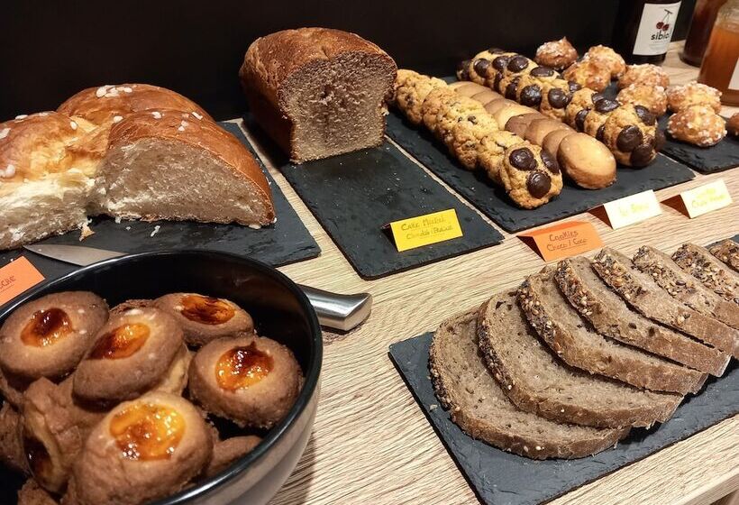 Отель Intense Boutik Hôtel