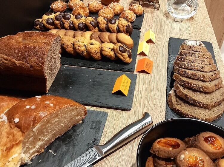 Отель Intense Boutik Hôtel