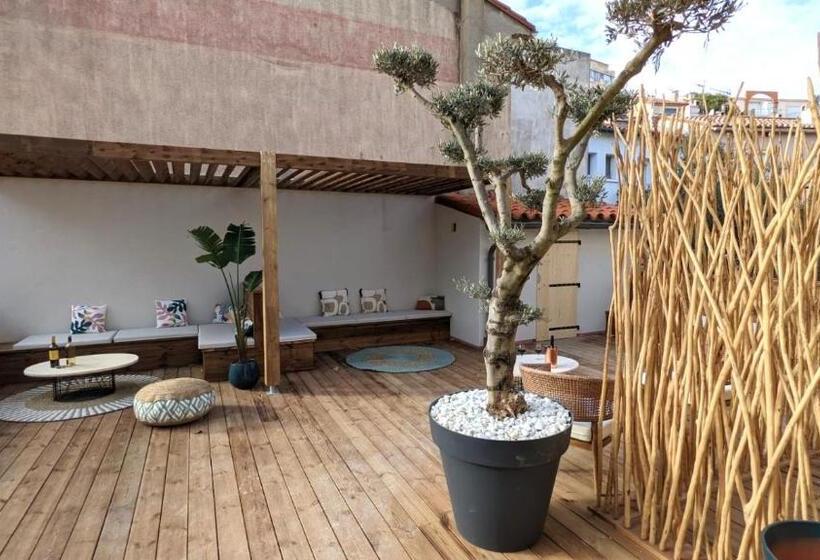 Отель Intense Boutik Hôtel