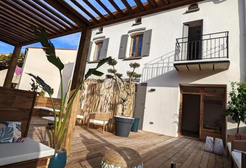 Отель Intense Boutik Hôtel