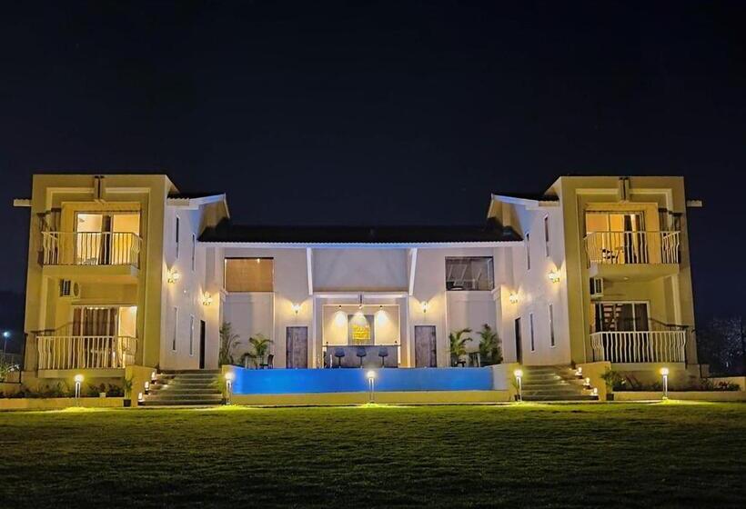 فندق Isola Luxury Farm Suites