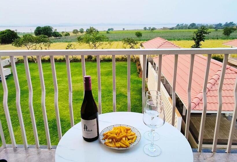 فندق Isola Luxury Farm Suites